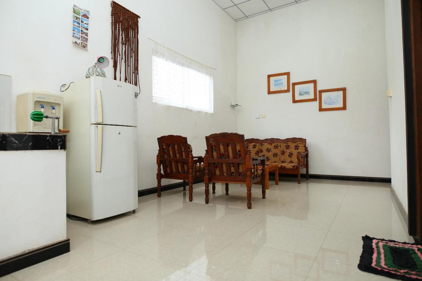 Sujee'S Guest House With Two Bed Rooms Anuradhapura Exteriör bild